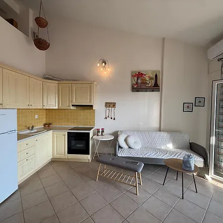 Appartement Cozy 2br In Mola Kaliva With Sea View *