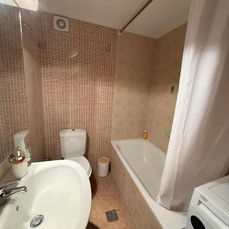 Appartement Cozy 2br In Mola Kaliva With Sea View *