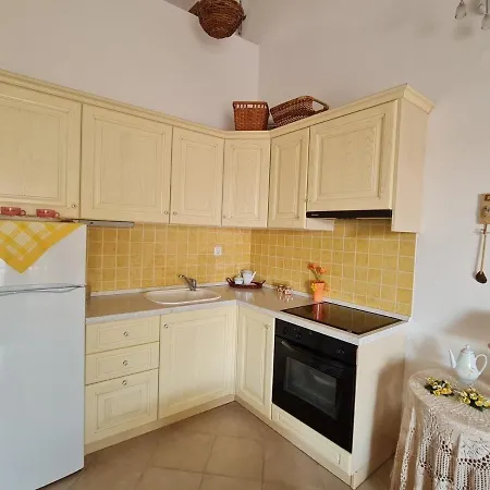 Cozy 2br In Mola Kaliva With Sea View *