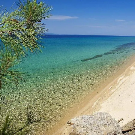 Cozy 2br In Mola Kaliva With Sea View Lejlighed
